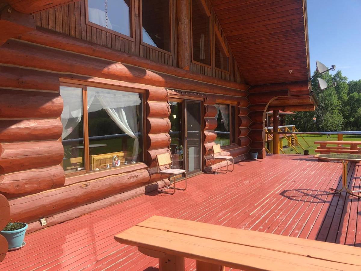 Cariboo Log Guest House Lac La Hache Exterior photo